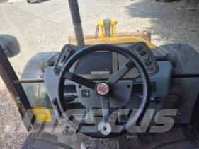 Fermec 960 لوادر ذات جرافات عكسية