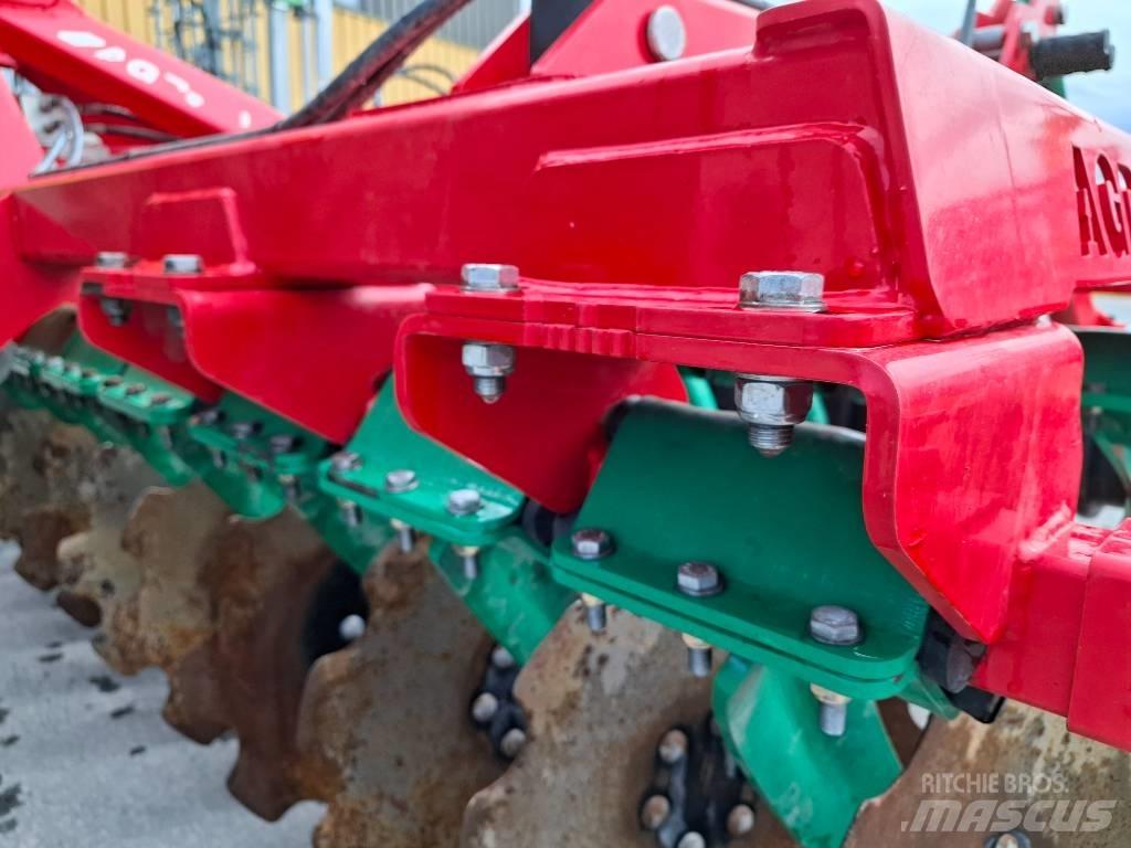 Agro-Masz BT40 زحافات ساحقة