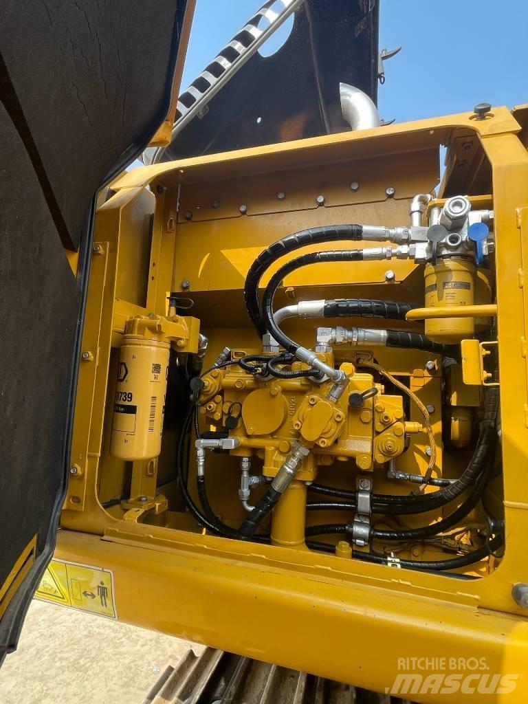 CAT 315D2GC حفارات زحافة