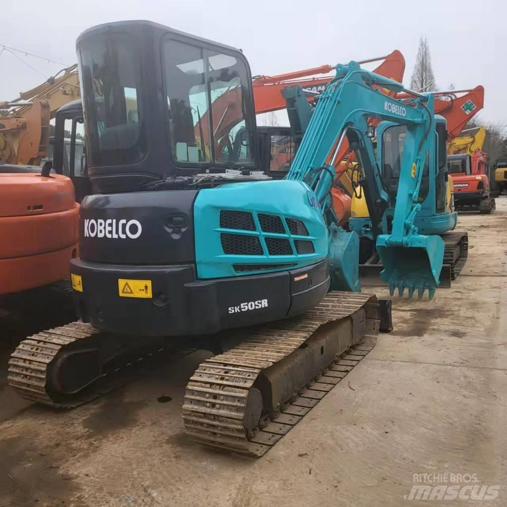 Kobelco SK 50 حفارات صغيرة أقل من 7 طن (حفارات صغيرة)