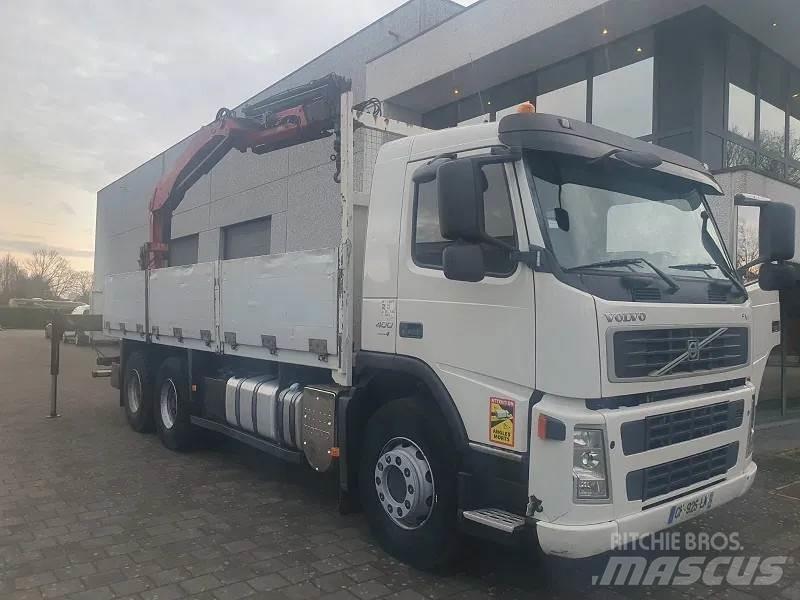 Volvo FM 400 شاحنات مسطحة/مفصلية الجوانب