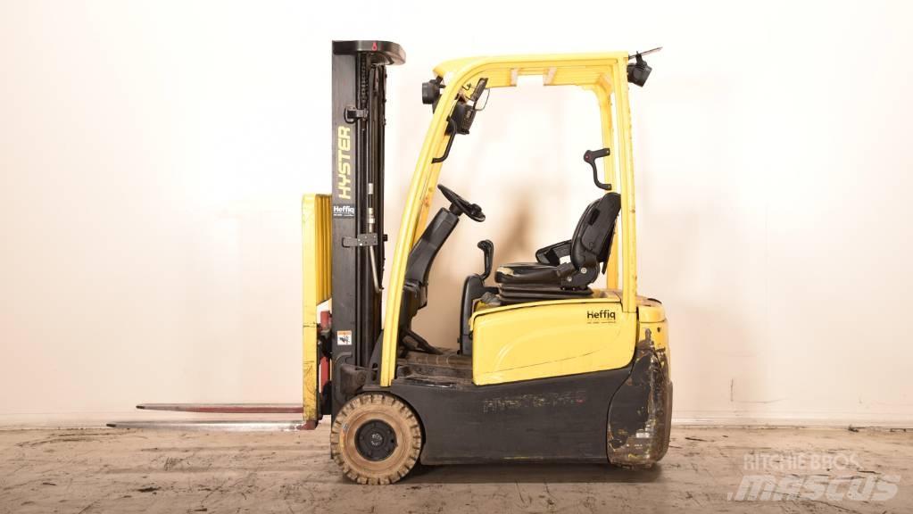 Hyster J 1.5 XNT شاحنات ذات رافعات شوكية تعمل بالكهرباء