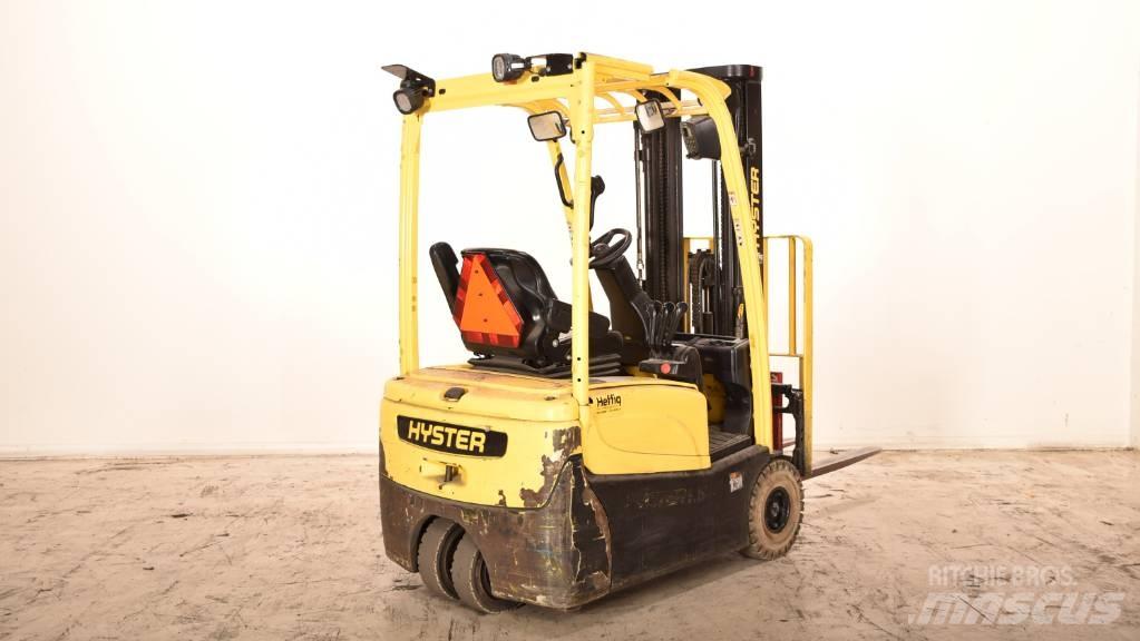 Hyster J 1.5 XNT شاحنات ذات رافعات شوكية تعمل بالكهرباء