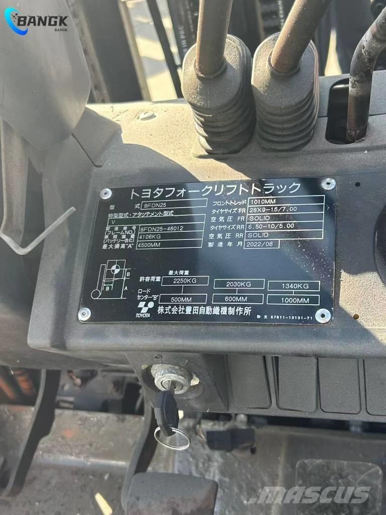 Toyota 8FDN25 شاحنات الديزل