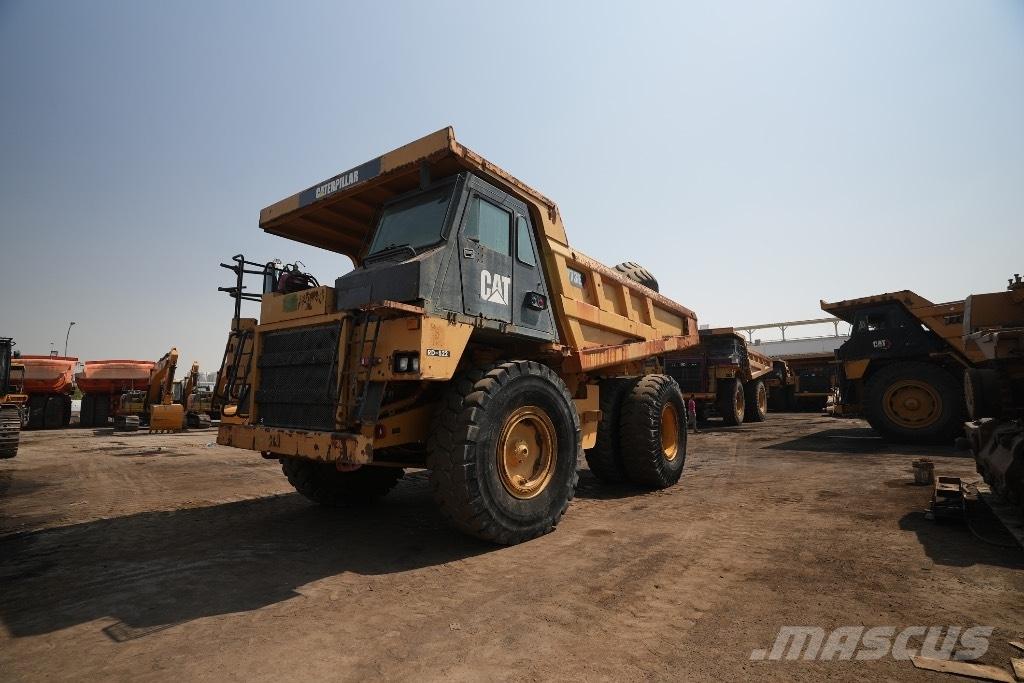 CAT 773 E شاحنات المخلفات الصلبة
