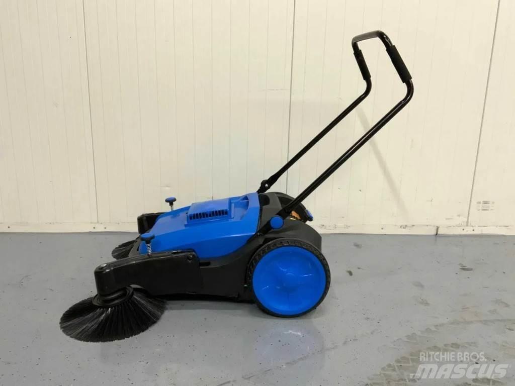  UMT Sweeper كناسات