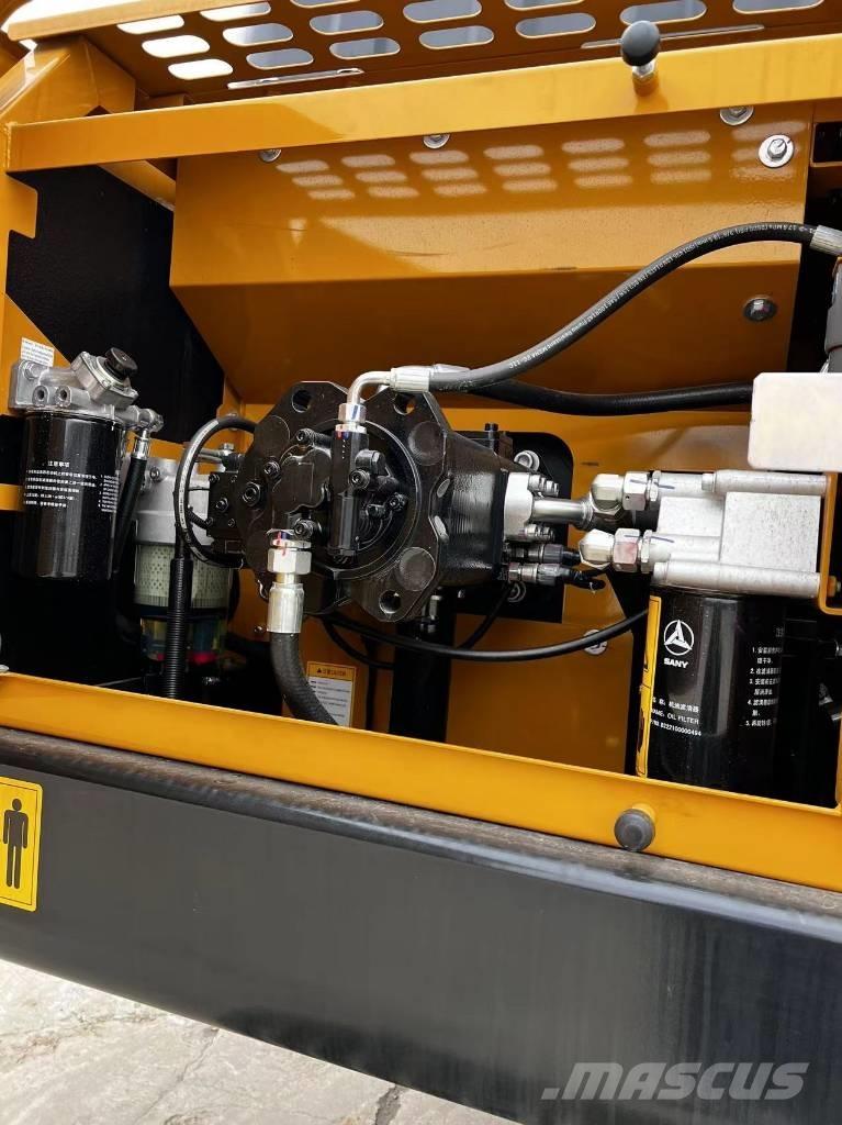 Sany SY 205 H حفارات زحافة