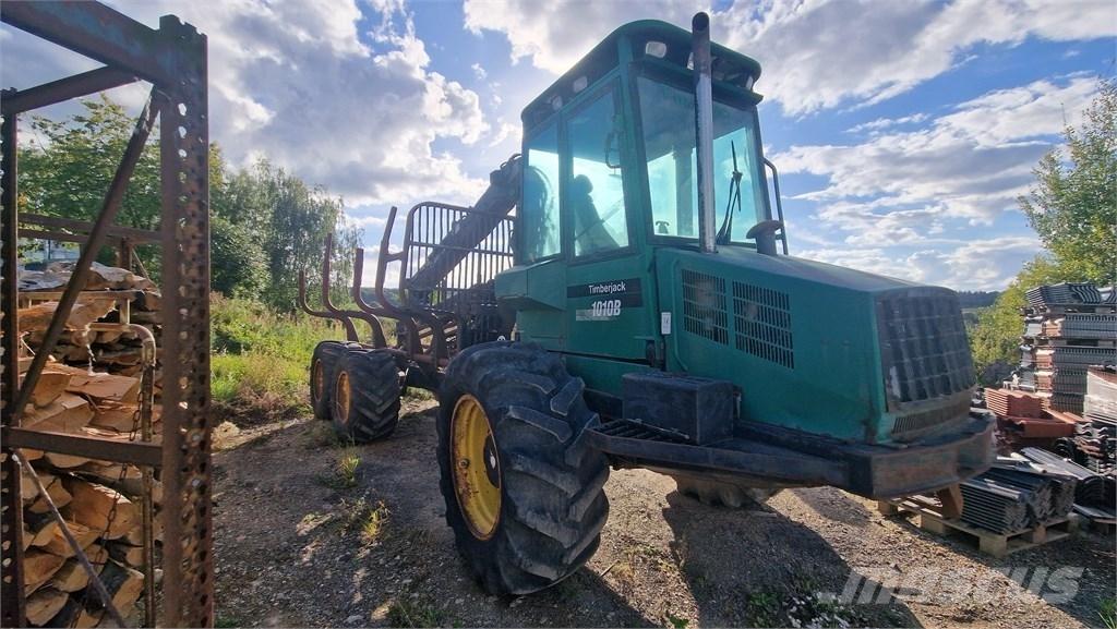 Timberjack 1010B شاحنات