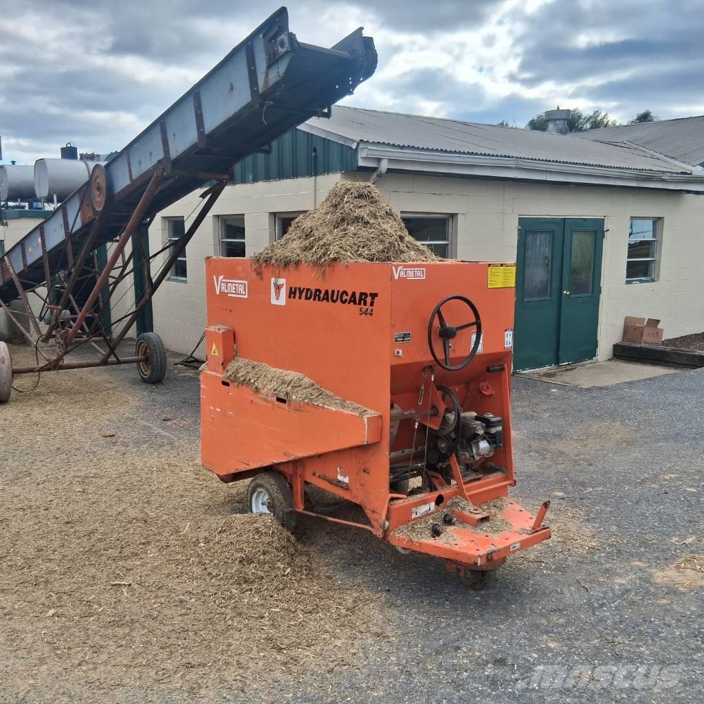 Valmetal 544 ماكينات وملحقات مواش أخرى