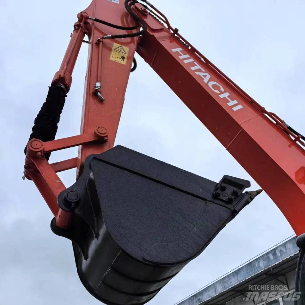 Hitachi ZX 120 حفارات زحافة