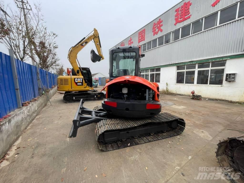 Kubota KX 163 حفارات زحافة