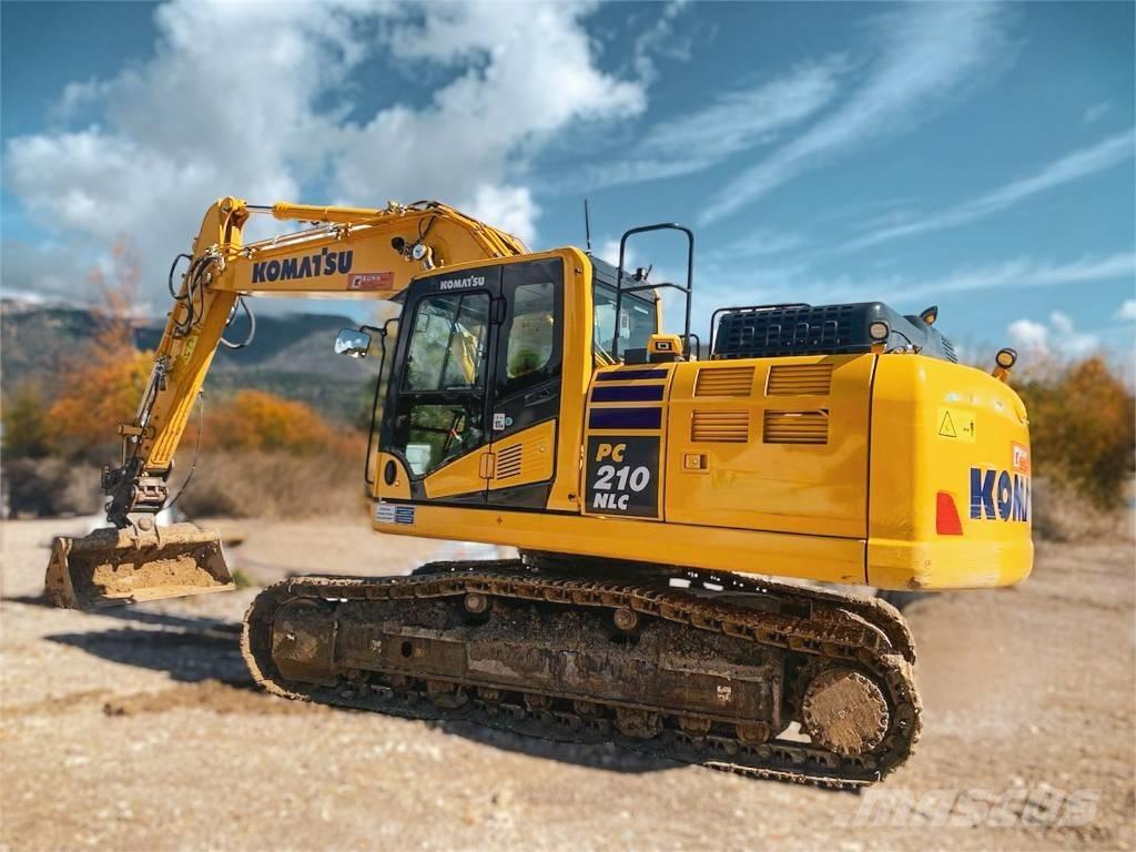 Komatsu PC 210 NLC حفارات زحافة