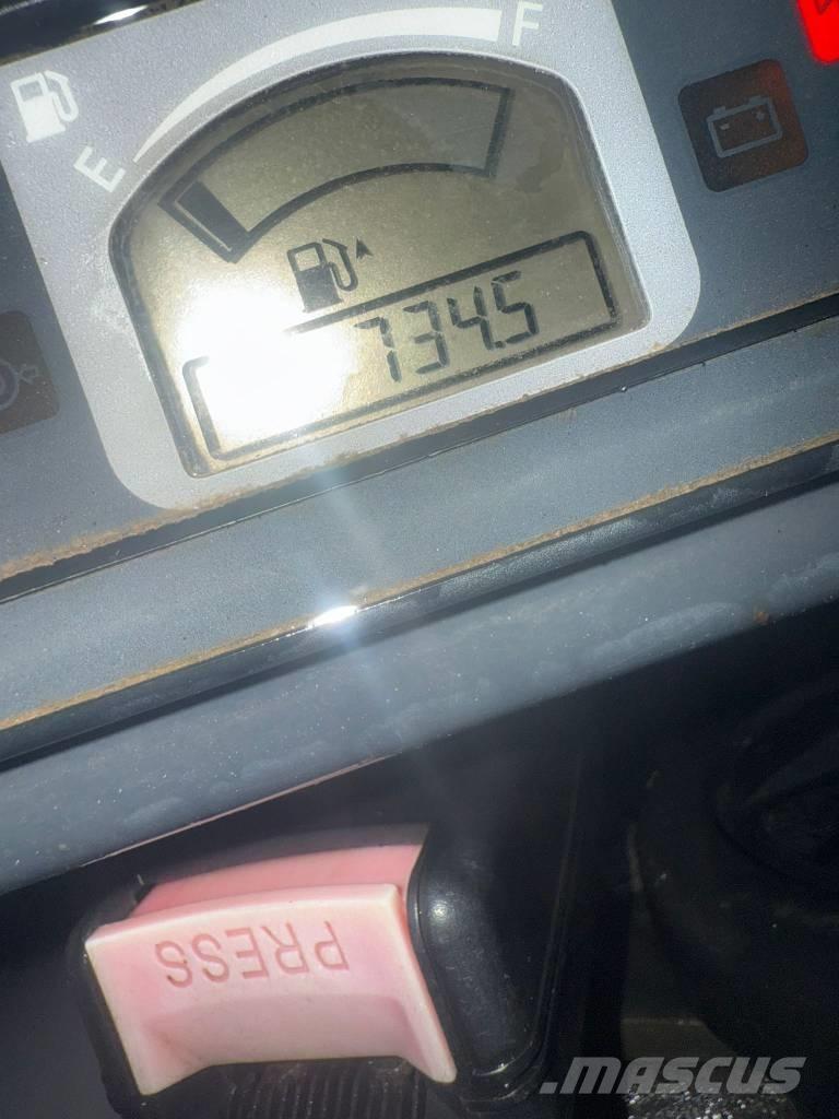 Hitachi ZX 19 U-6 حفارات صغيرة أقل من 7 طن (حفارات صغيرة)