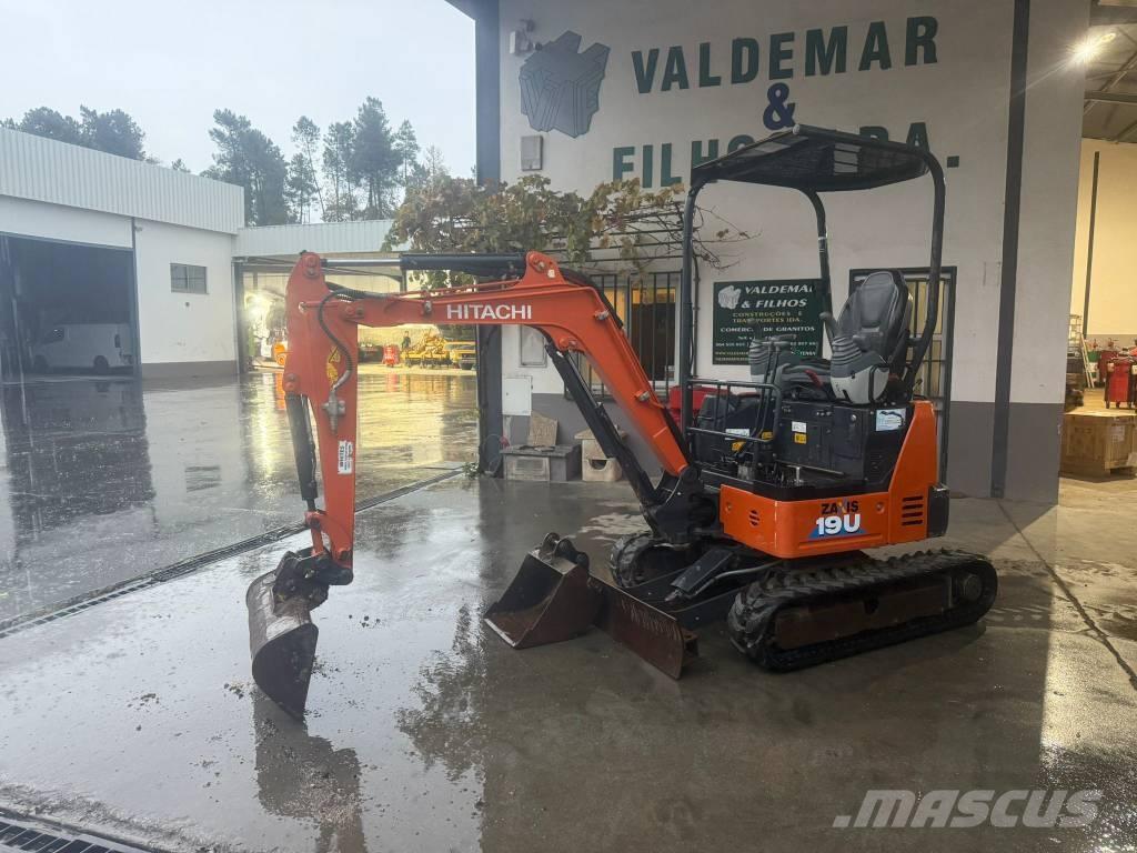 Hitachi ZX 19 U-6 حفارات صغيرة أقل من 7 طن (حفارات صغيرة)