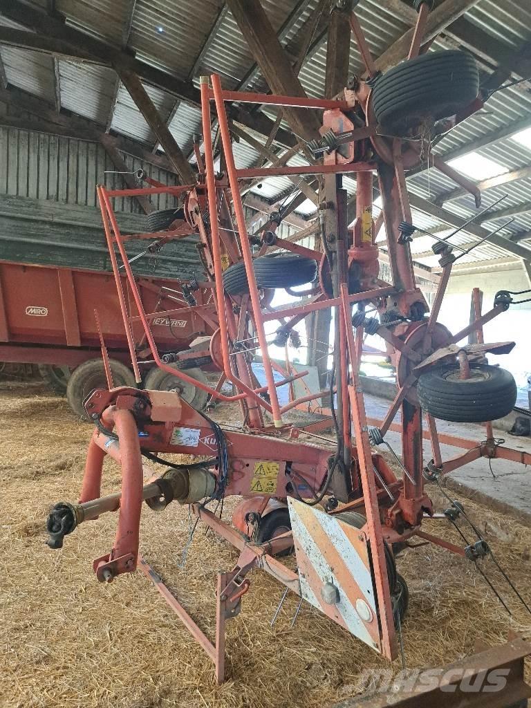 Kuhn GF8501 MH مكابس وميبسات التبن