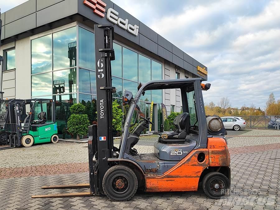 Toyota 02-8FGF20 شاحنات LPG