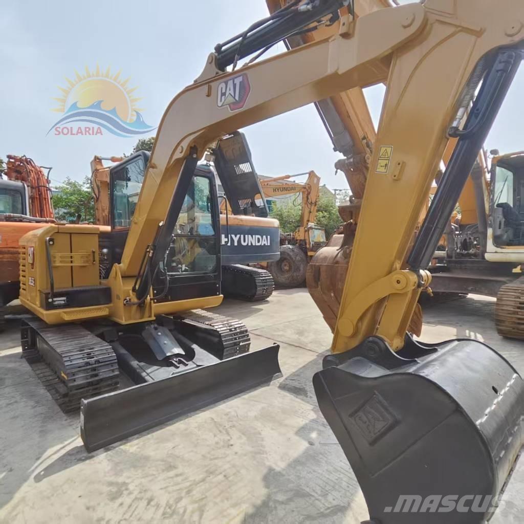 CAT 305.5 E حفارات زحافة