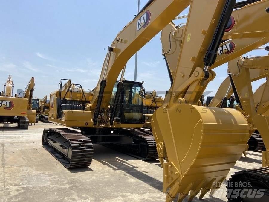 CAT 2023 CAT 326GC حفارات بعجل