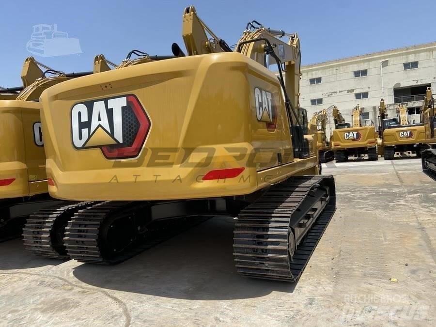 CAT 2023 CAT 326GC حفارات بعجل