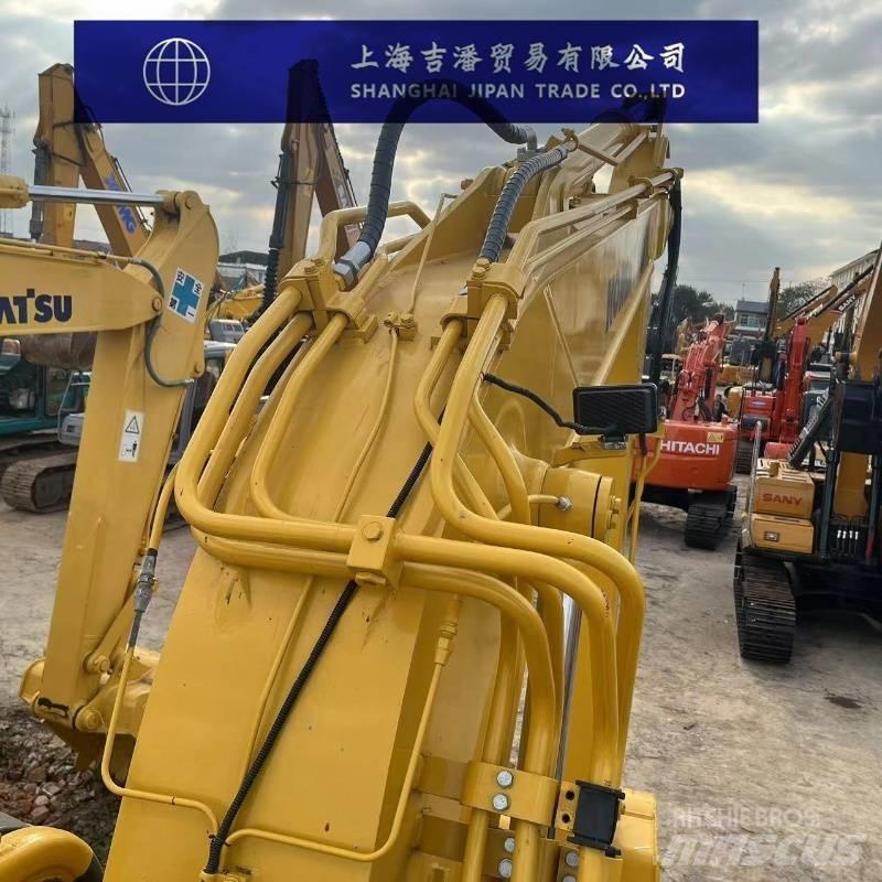 Komatsu PC 138 US حفارات وسط 7 طن - 12 طن