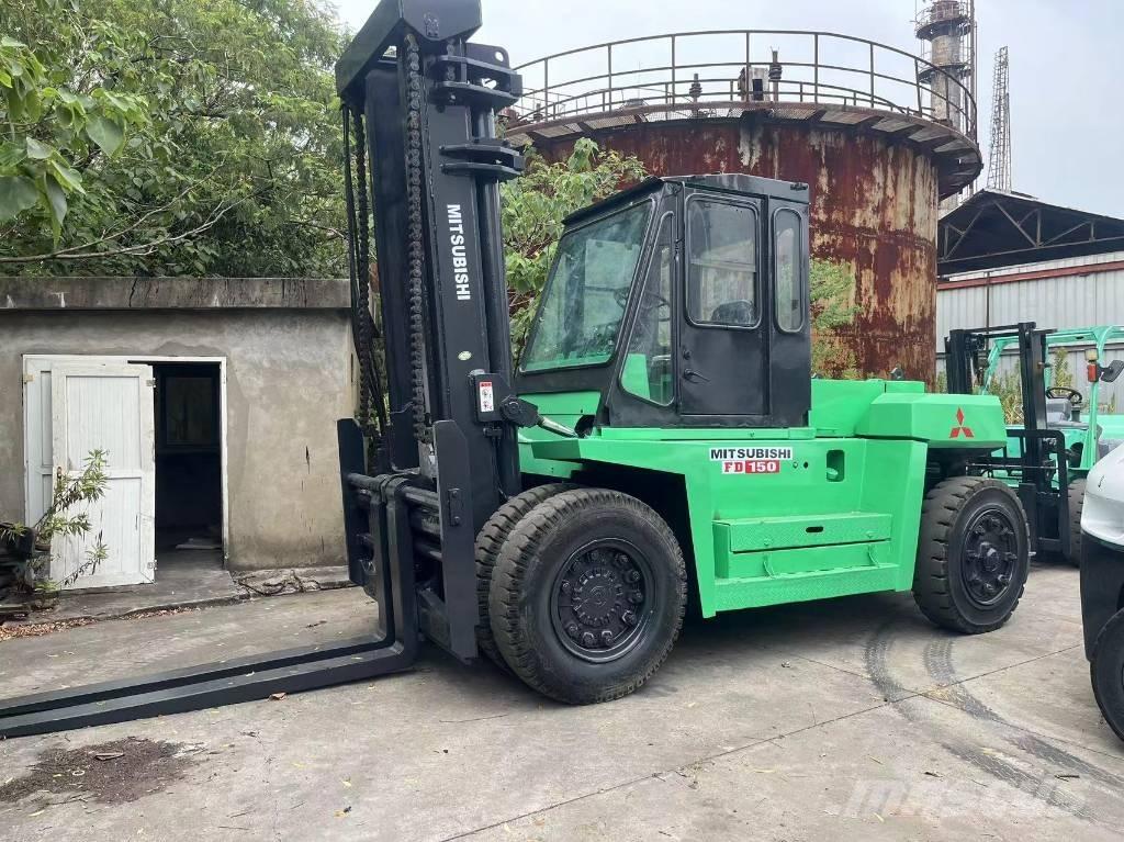 Mitsubishi FD 150 شاحنات الديزل