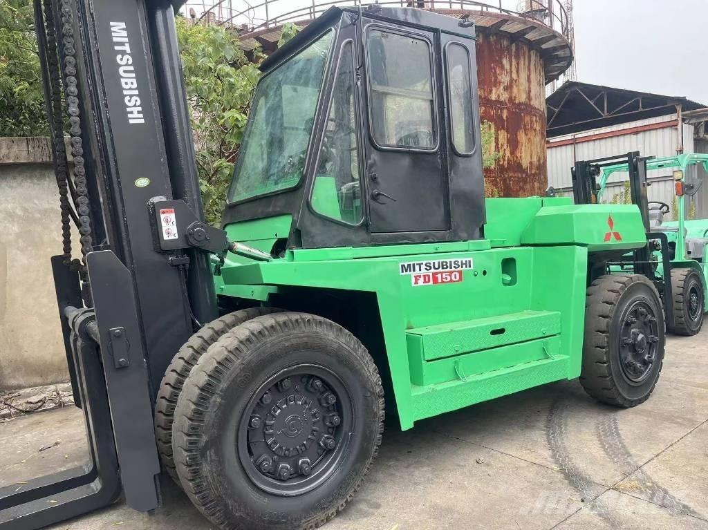 Mitsubishi FD 150 شاحنات الديزل