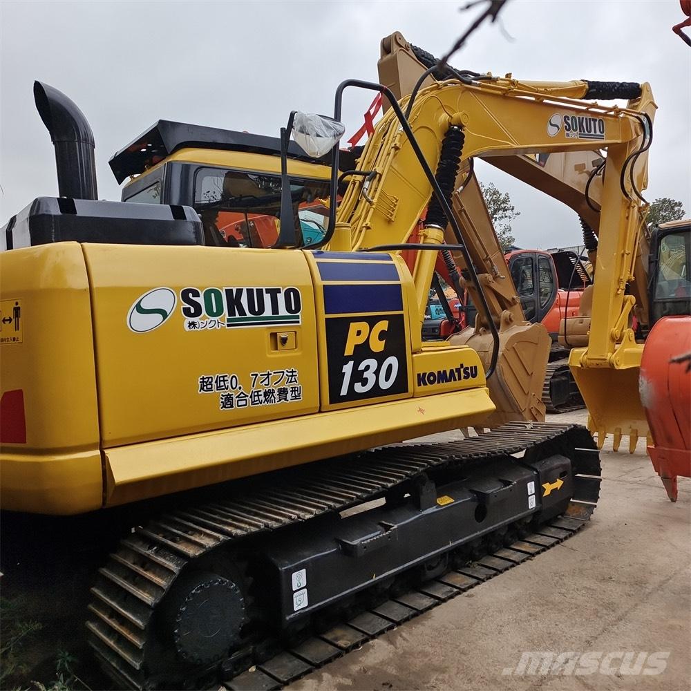 Komatsu PC 130 حفارات زحافة