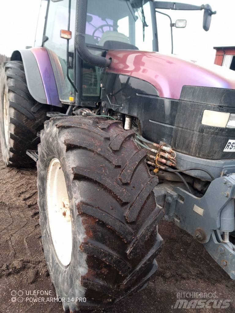 New Holland TM 165 الجرارات
