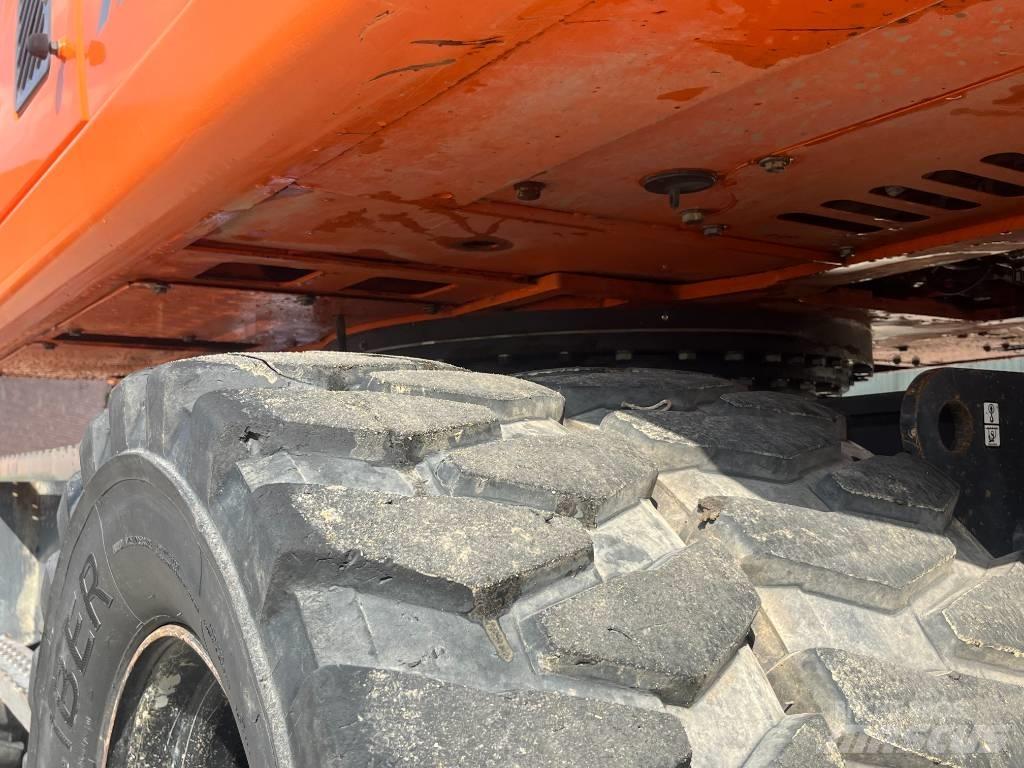 Doosan DX 160 W-3 حفارات بعجل