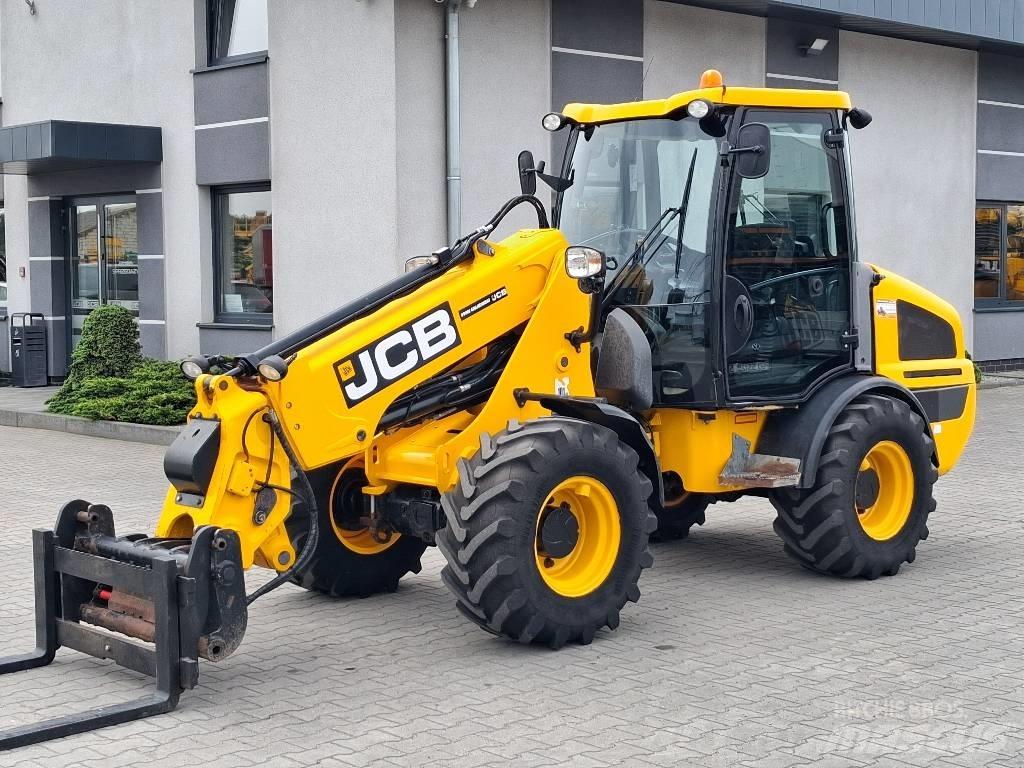 JCB TM 180 معدات مناولة لأغراض الزراعة
