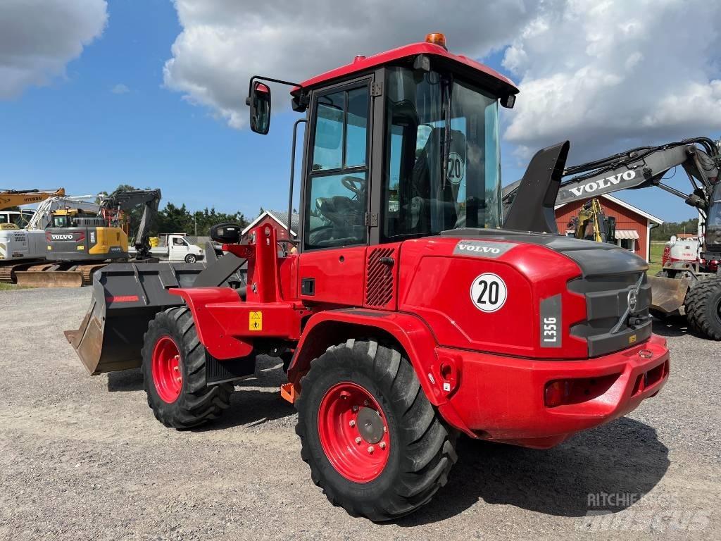 Volvo L 35 G لوادر بعجل