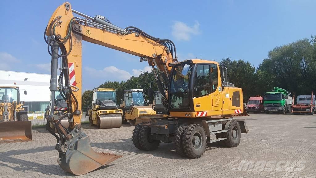 Liebherr A 916 حفارات بعجل