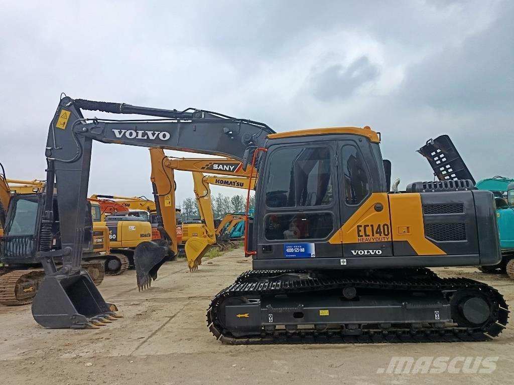 Volvo EC 140 حفارات زحافة