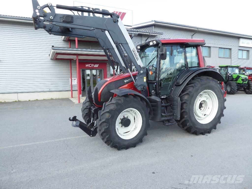 Valtra N141 Advance الجرارات