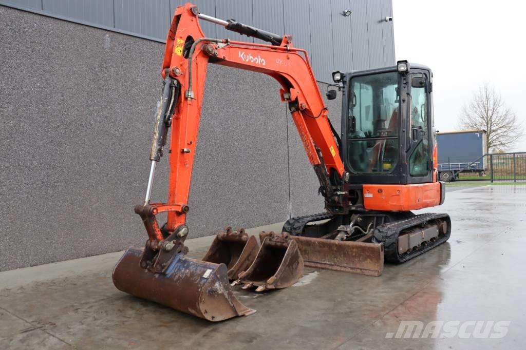 Kubota U 48-4 حفارات صغيرة أقل من 7 طن (حفارات صغيرة)
