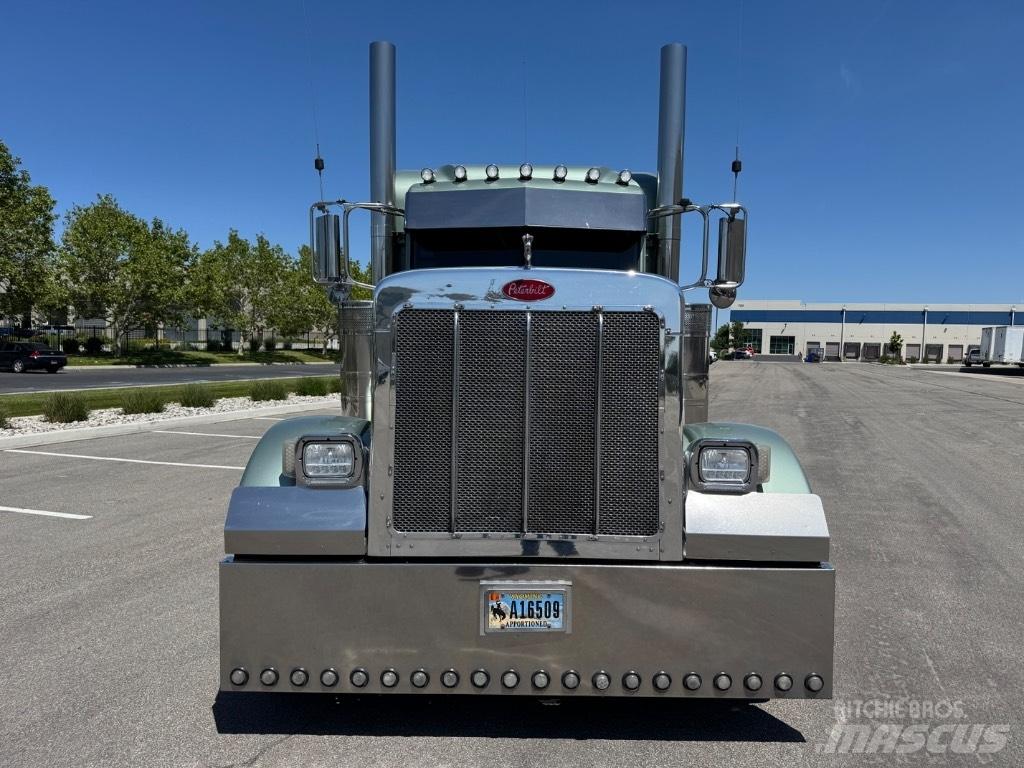 Peterbilt 379 وحدات الجر