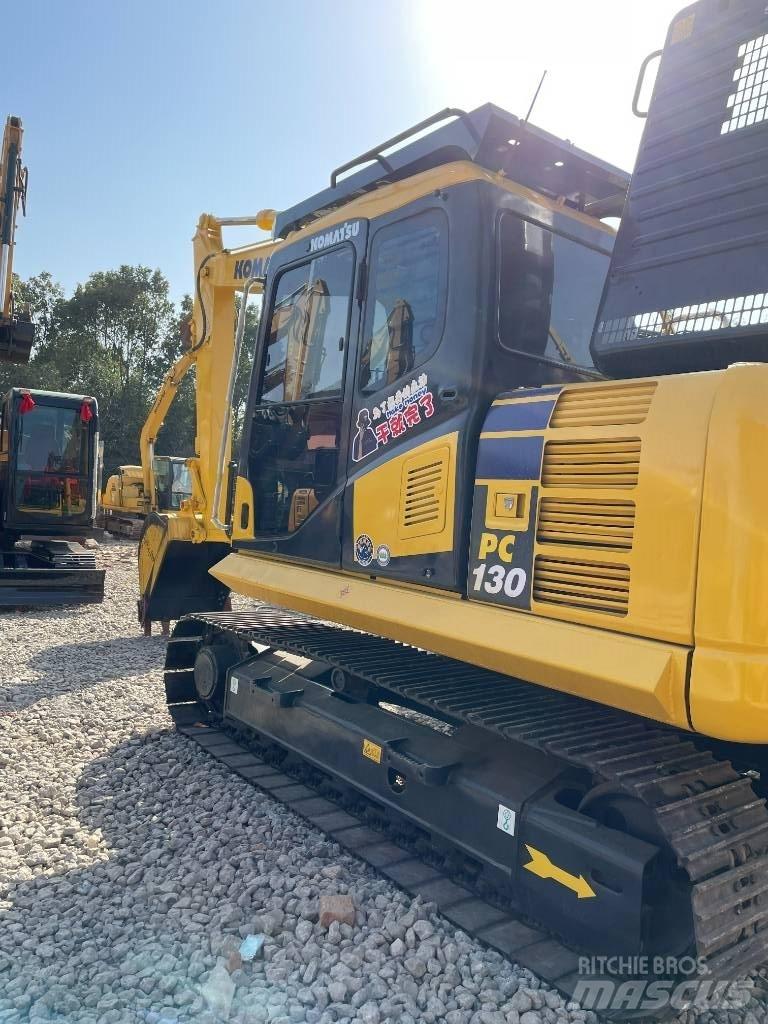 Komatsu 130-7 حفارات زحافة