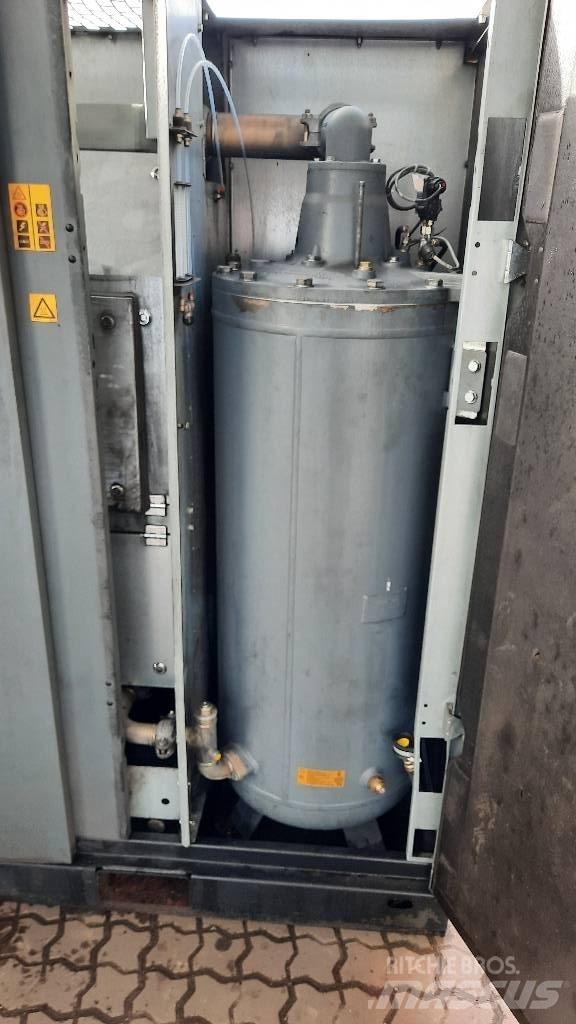 Atlas Copco GA 160 مكابس
