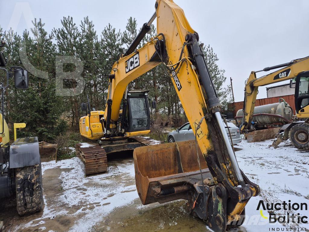 JCB JS 200 LC T4 حفارات زحافة
