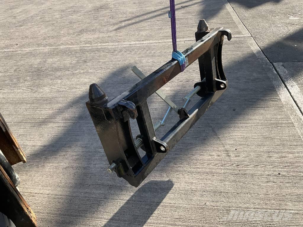 Manitou Adaptor مناولات متداخلة