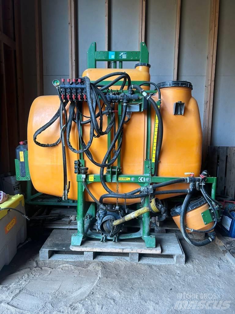 Amazone UF 1200 15m رشاشات محمولة