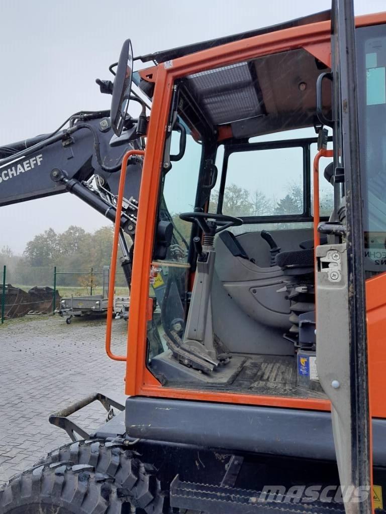 Schaeff TW75 حفارات بعجل