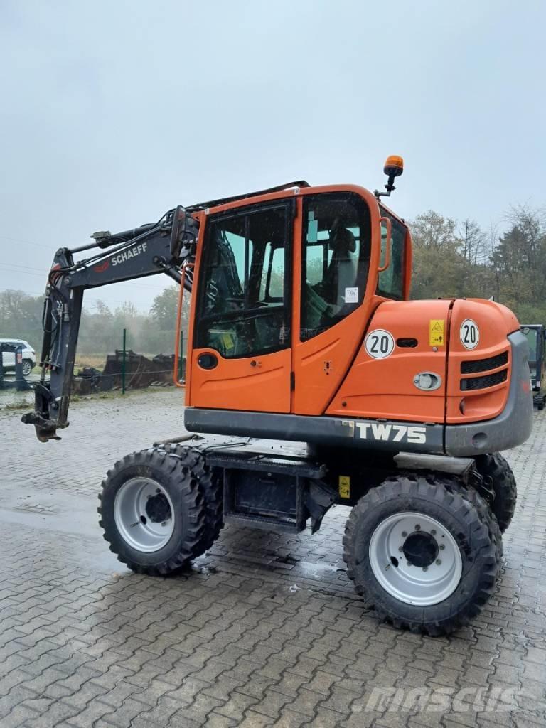 Schaeff TW75 حفارات بعجل