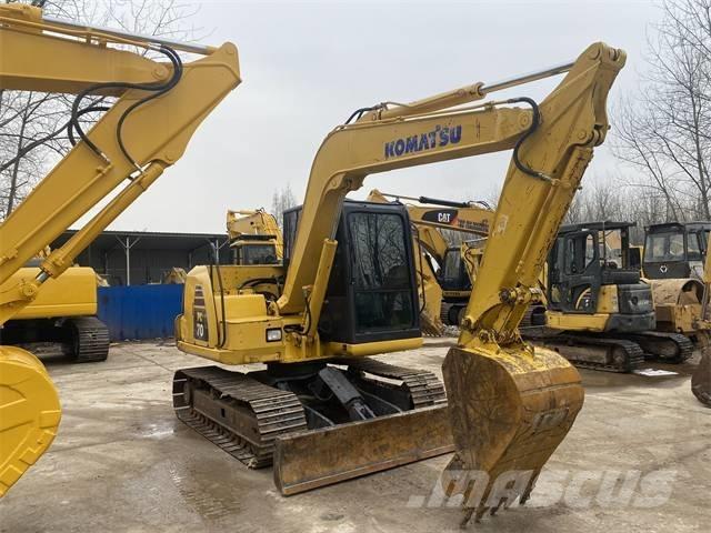 Komatsu pc70-8 حفارات زحافة
