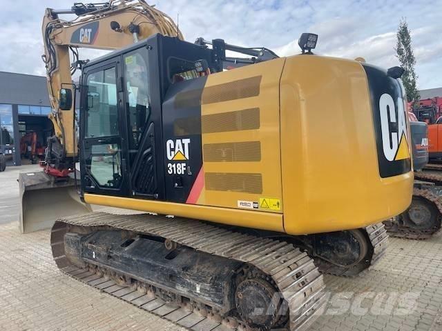 CAT 318FL حفارات زحافة