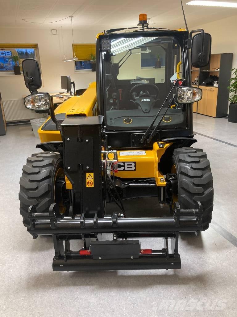 JCB 514-40 CON مناولات متداخلة