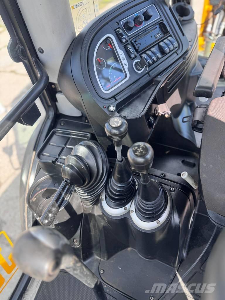 JCB 3 CX Super لوادر ذات جرافات عكسية