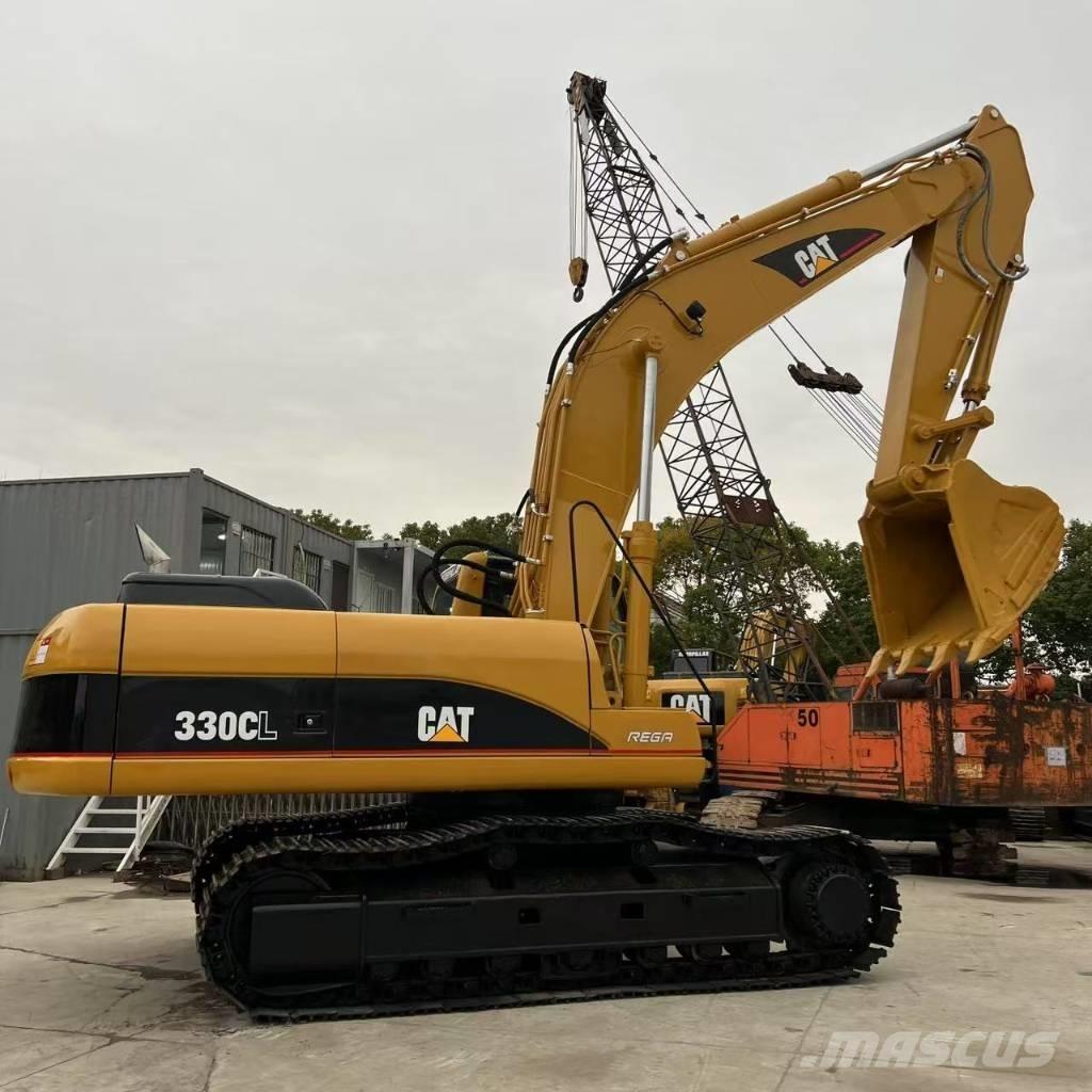 CAT 330 C حفارات زحافة
