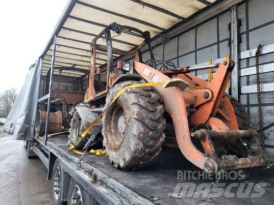 Atlas AR65 Super  rim الإطارات والعجلات والحافات