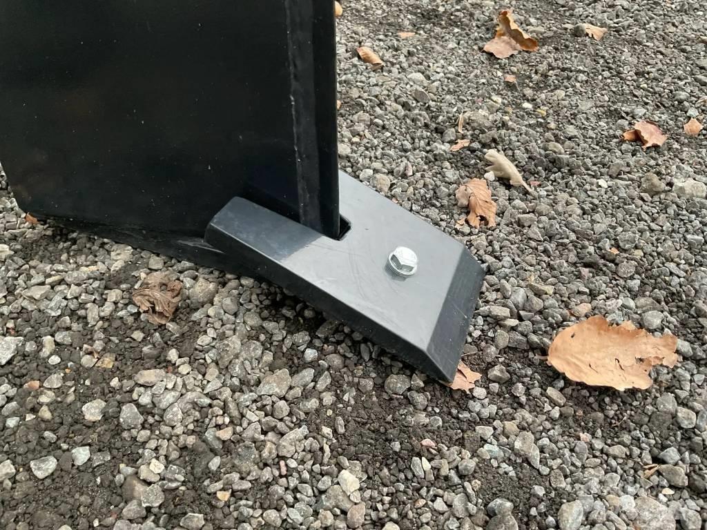  Drainage machine ماكينات وملحقات زراعة أخرى